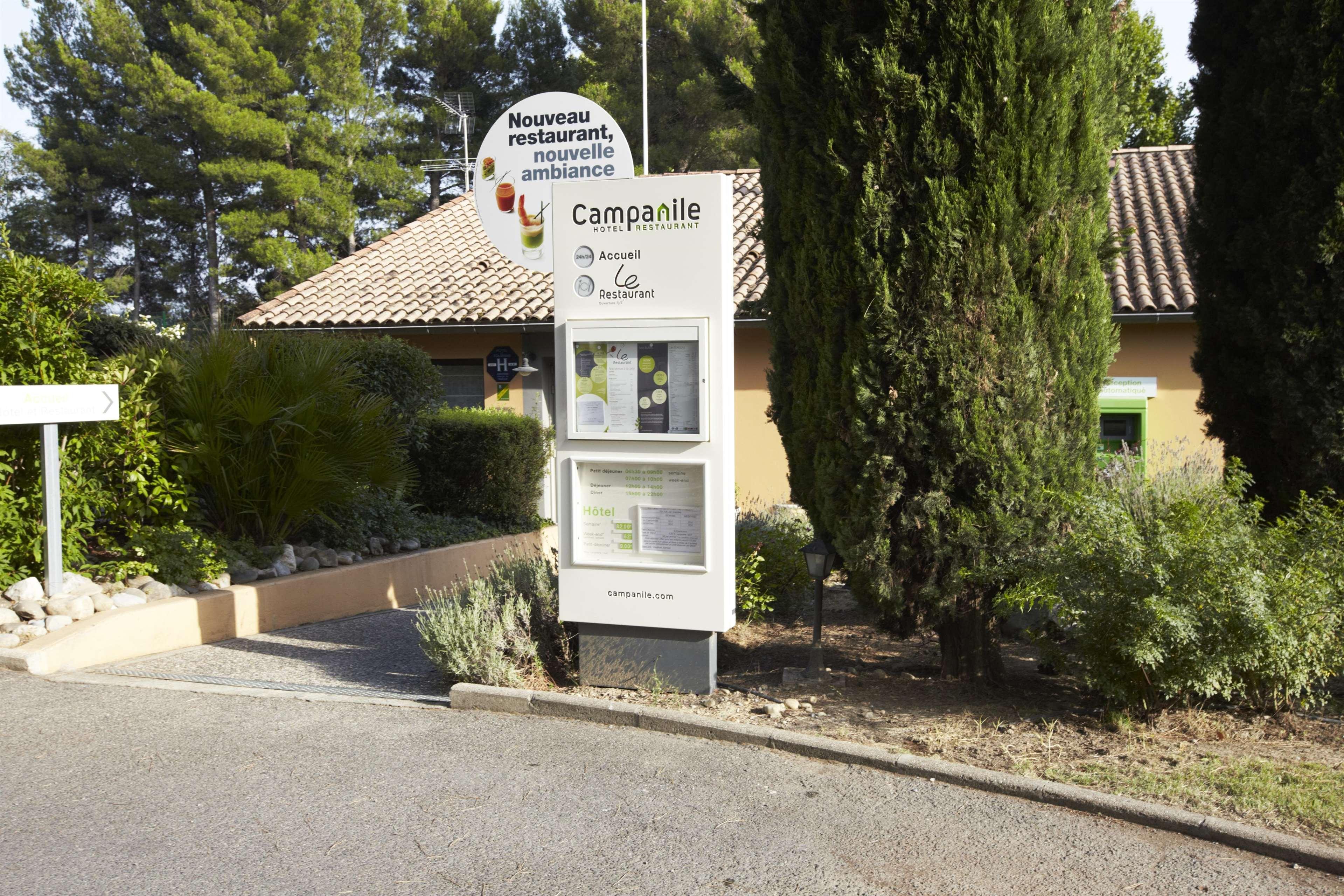 Hotel Campanile Manosque Exteriér fotografie