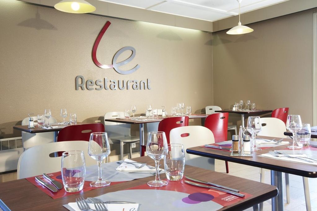 Hotel Campanile Manosque Restaurace fotografie